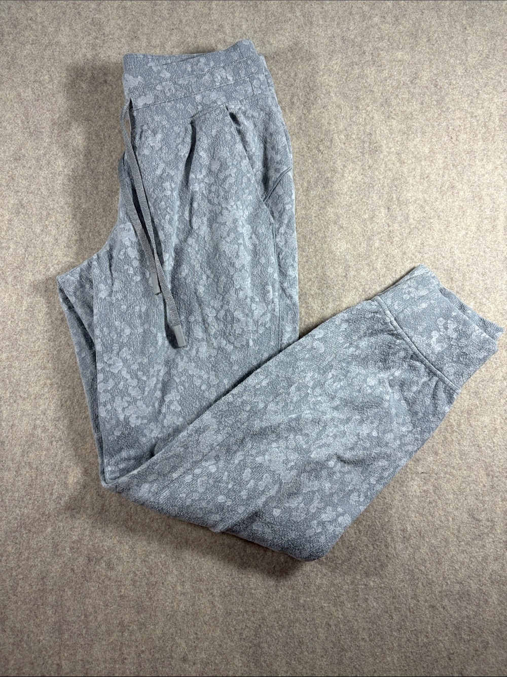 Lululemon Women’s Ready to Rulu Jogger 7/8 Speckle Spritz Rhino Grey 4 EUC